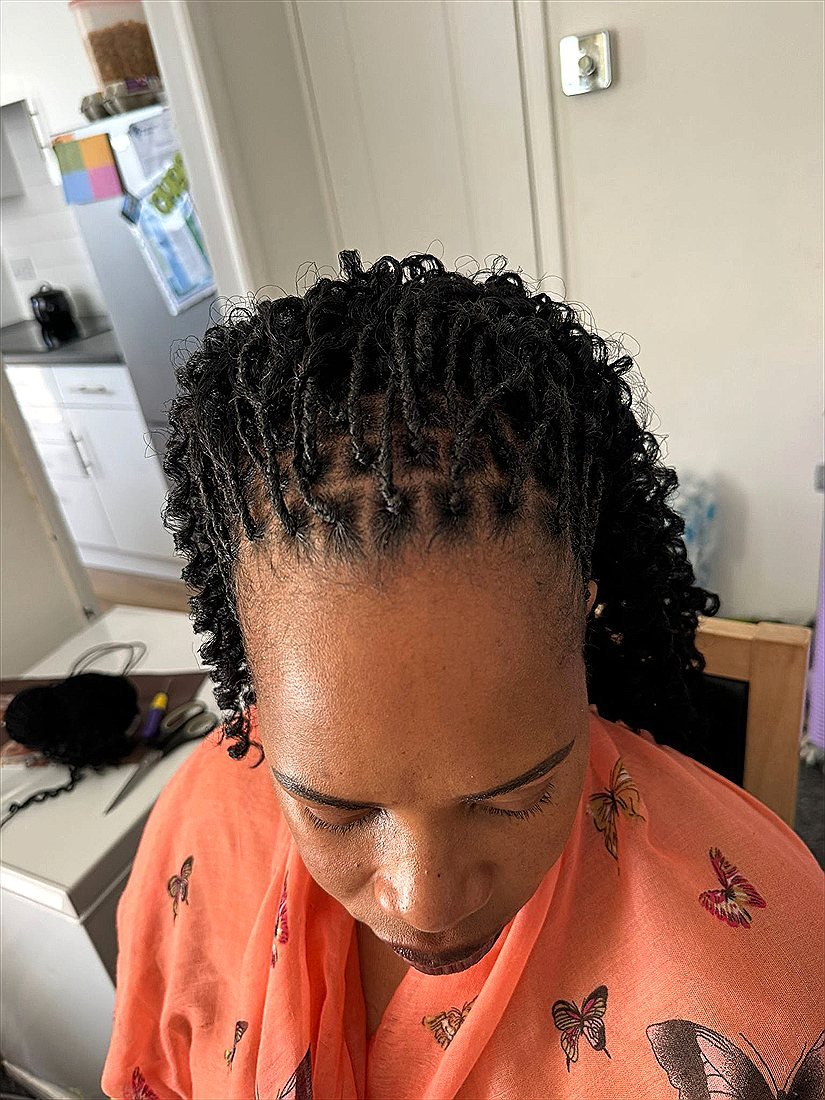 Curly twist crown